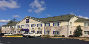  InTown Suites Tuscaloosa  Тускалуса